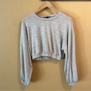 F21 Vintage Cropped Balloon Sweater